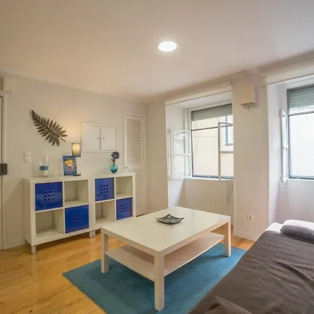Guestready - Colorful 1br Apt - 15 Mins To Castelo De S Jorge Lisbona