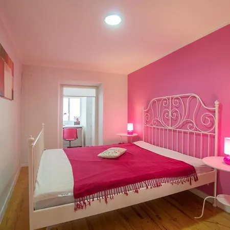 Guestready - Colorful 1br Apt - 15 Mins To Castelo De S Jorge * Lisbona